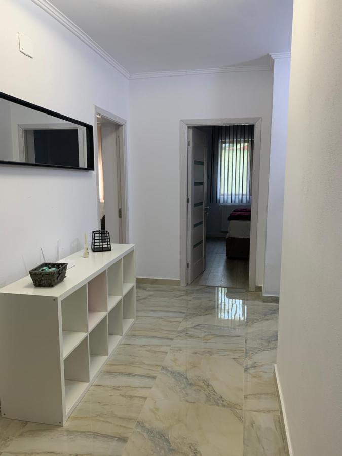 Complex Rezidential Ana Apartment Caransebeş Exterior foto